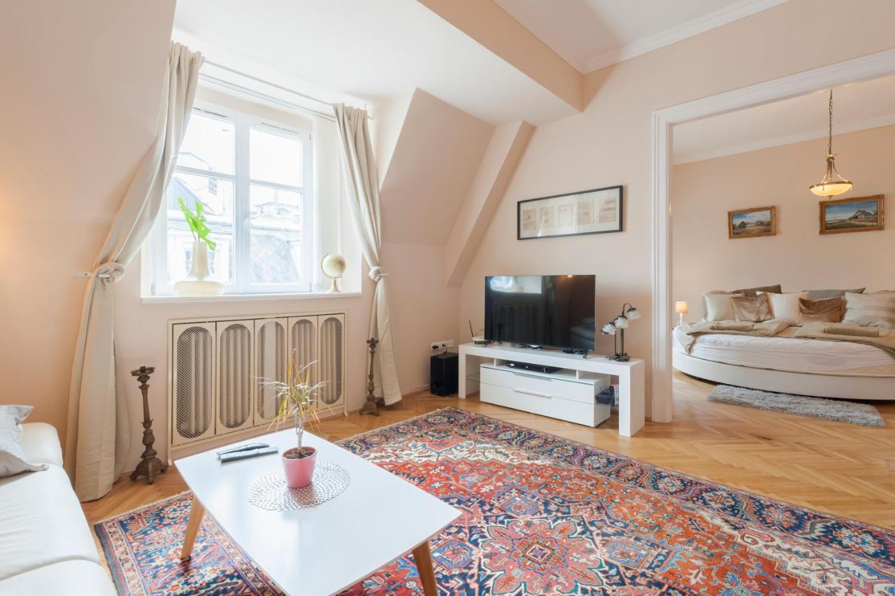 Opera & Basilica 2 Bedrooms With Balcony Budapest Exterior foto